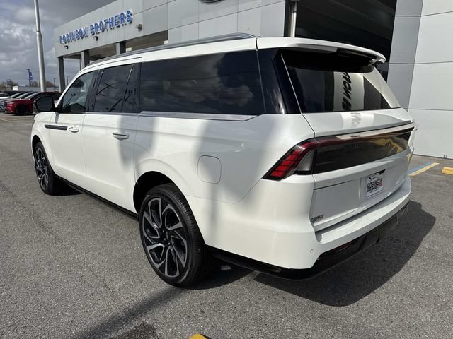 New 2026 Lincoln Navigator L Reserve AWD/4WD image 5