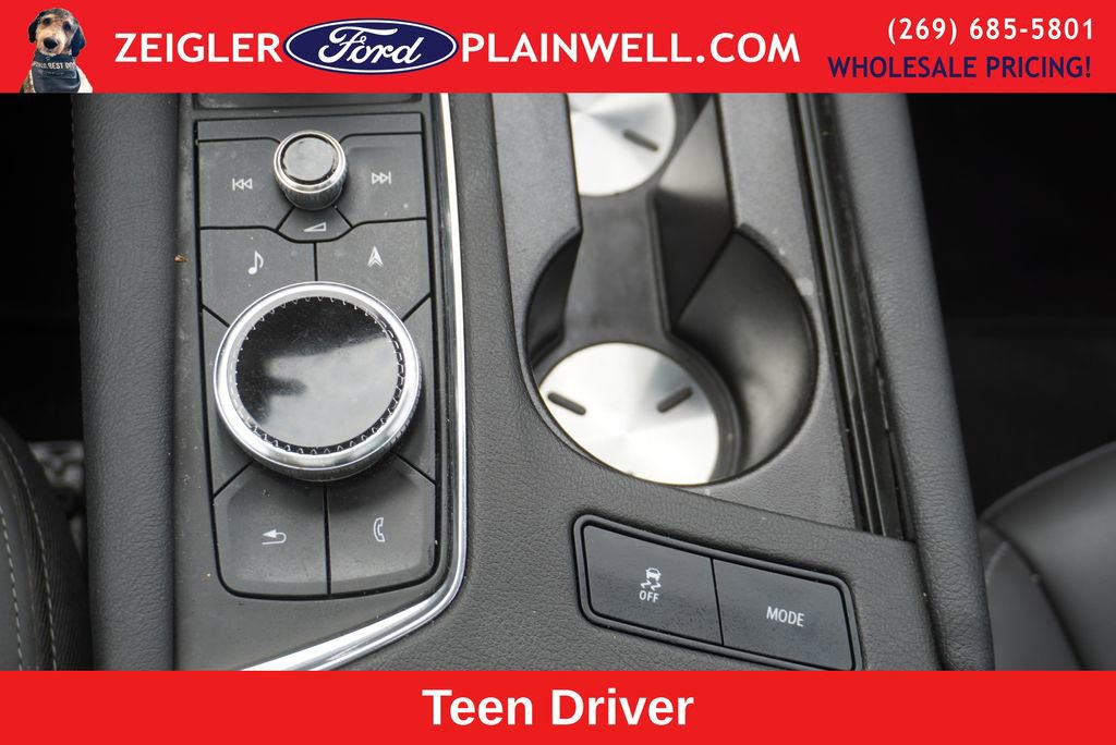 Used 2024 Cadillac XT5 Premium Luxury image 24