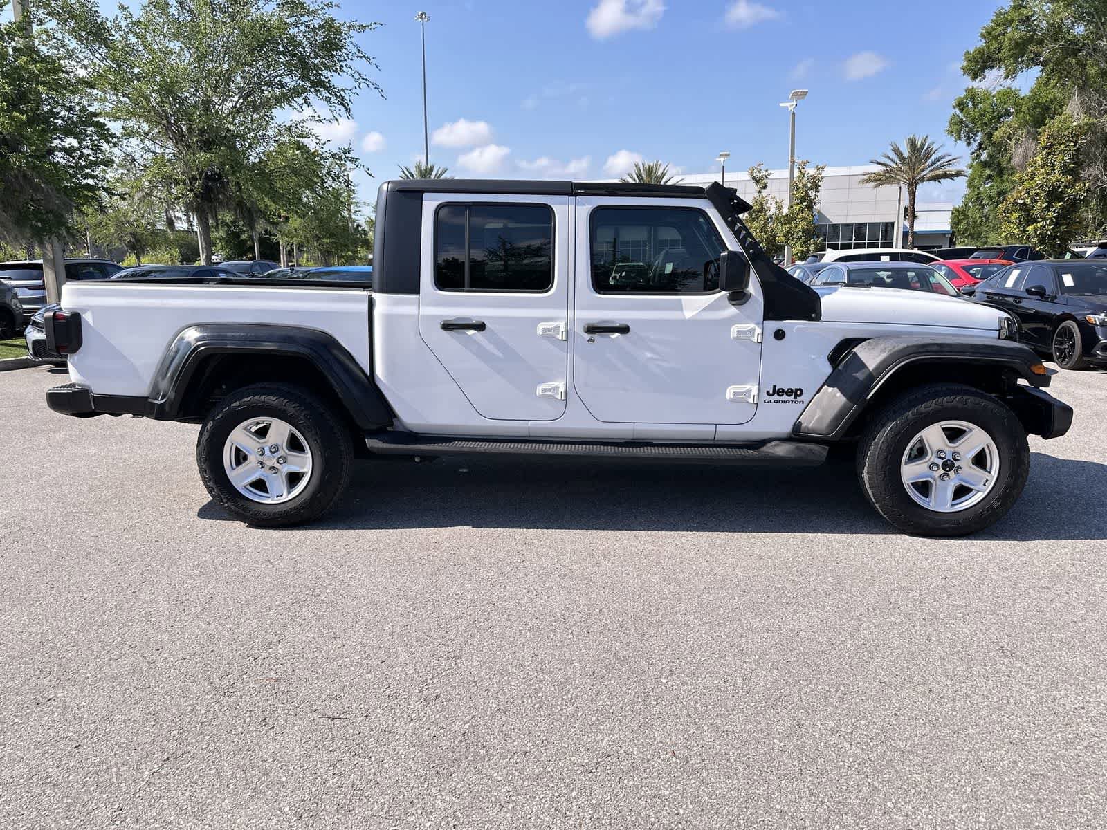 Used 2020 Jeep Gladiator Sport w/ Quick Order Package 24S AWD/4WD image 7