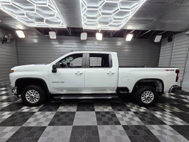 Used 2022 Chevrolet Silverado 2500 LT AWD/4WD image 9