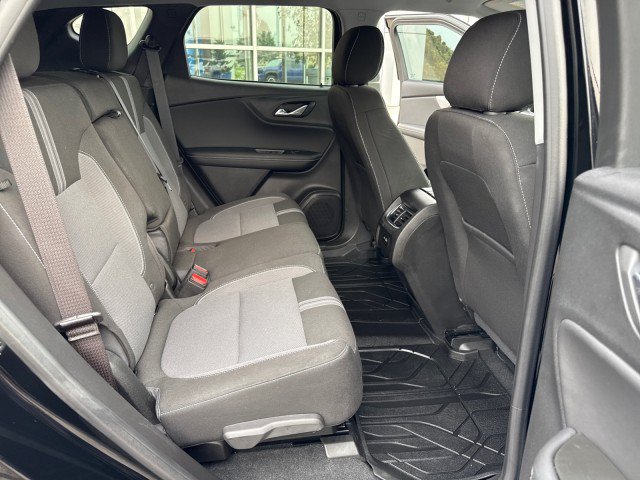 Used 2025 Chevrolet Blazer LT w/ Driver Confidence Package FWD image 28