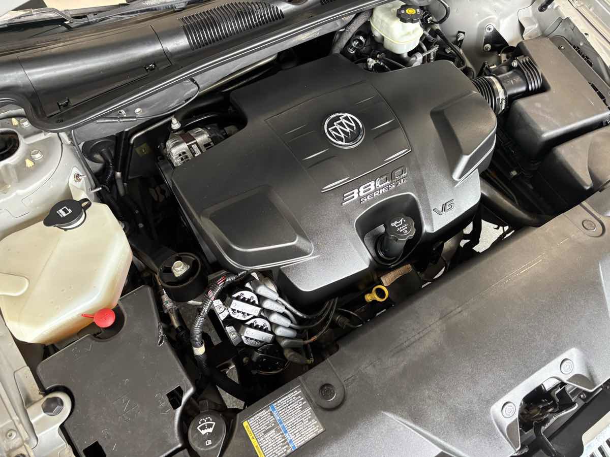 Used 2007 Buick Lucerne CX FWD image 28