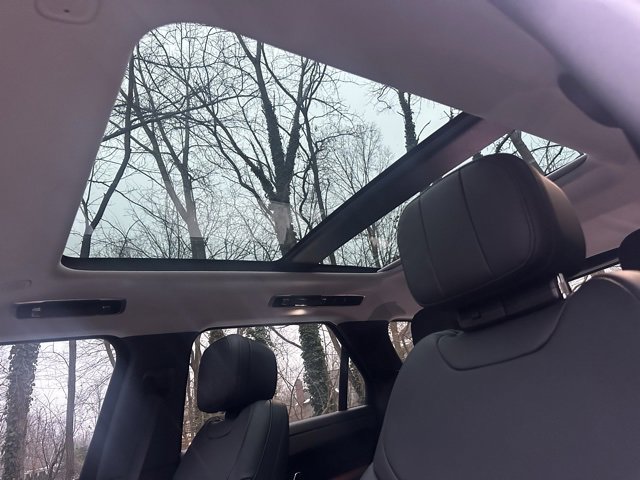 Used 2023 Land Rover Range Rover Sport SE image 14