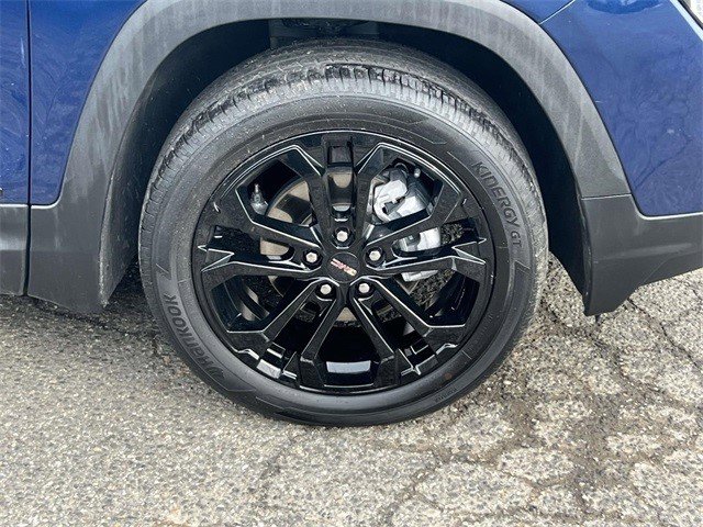 Certified 2022 GMC Terrain SLT w/ Elevation Edition image 9