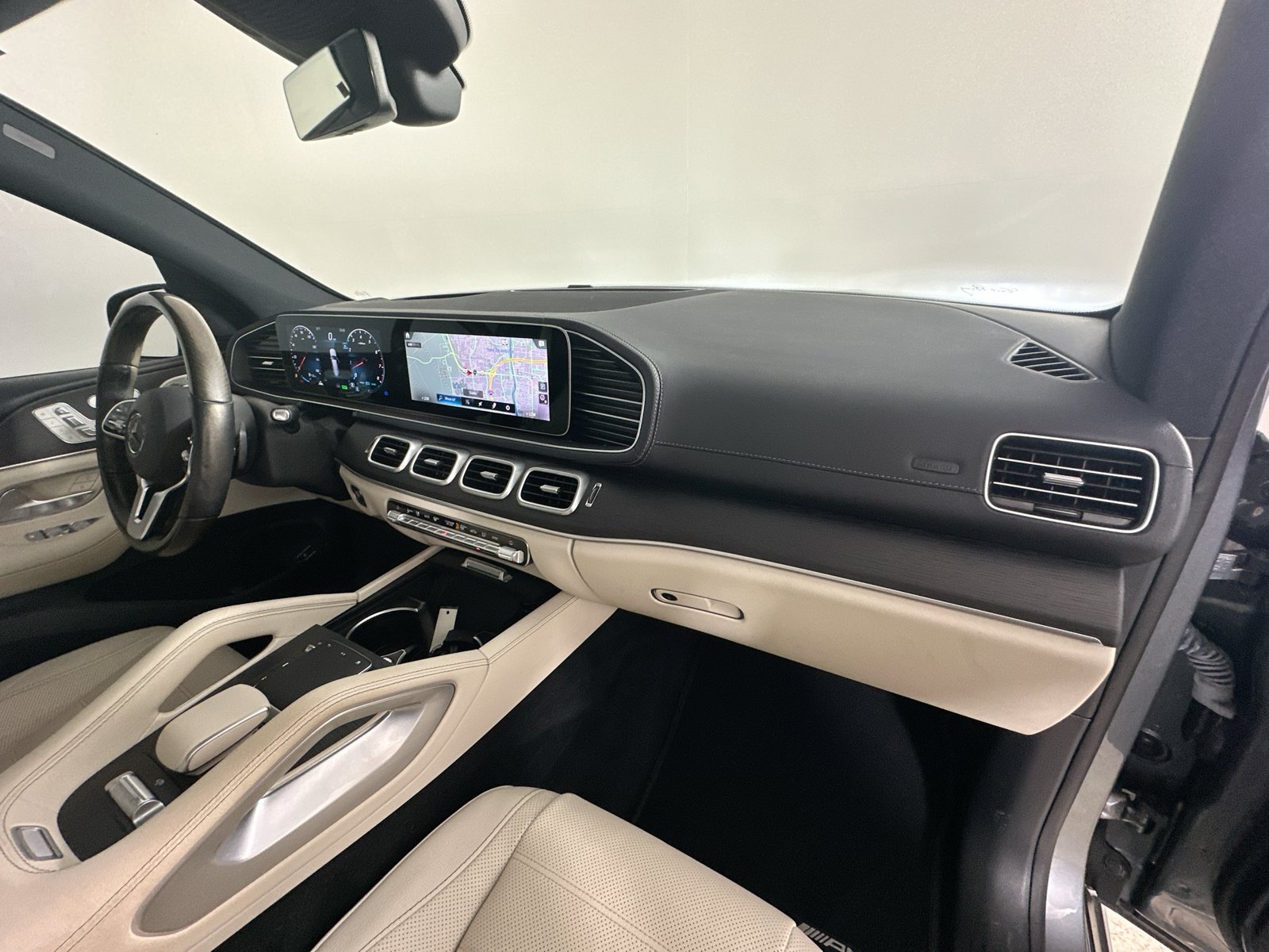 Used 2023 Mercedes-Benz GLS 580 4MATIC image 45