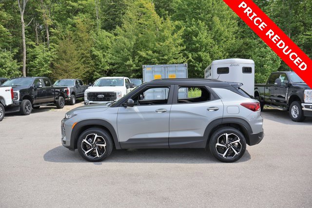 Used 2023 Chevrolet TrailBlazer RS w/ Sun and Liftgate Package image 5