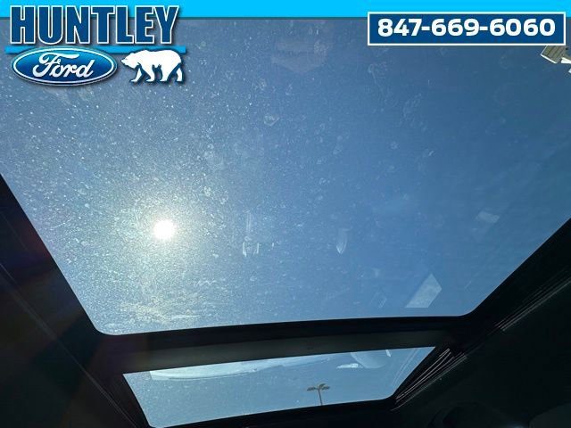 Used 2023 Ford Explorer ST-Line w/ Class IV Trailer Tow Package AWD/4WD image 14