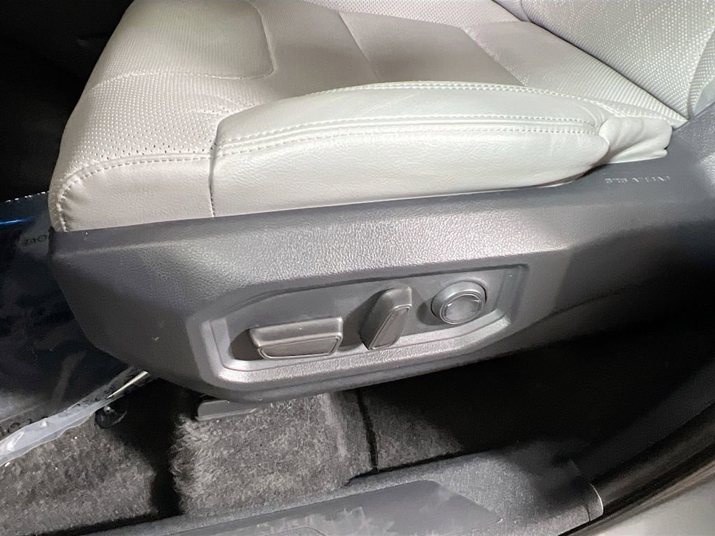 Used 2024 Toyota Tundra SR5 image 18