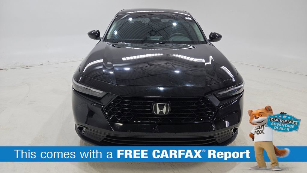 Used 2023 Honda Accord EX image 2