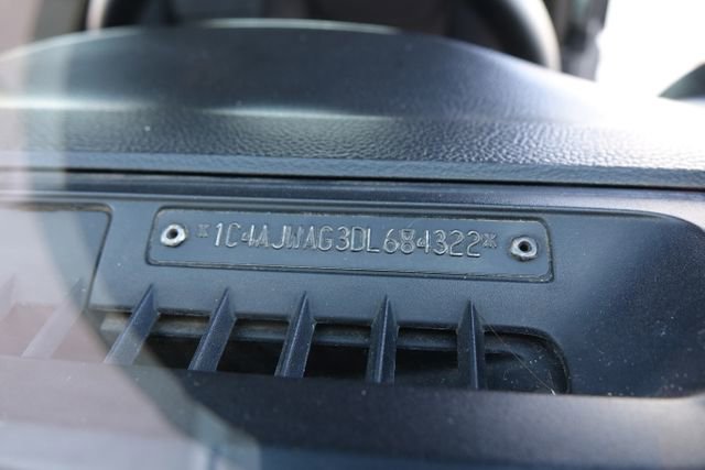 Used 2013 Jeep Wrangler Sport image 37