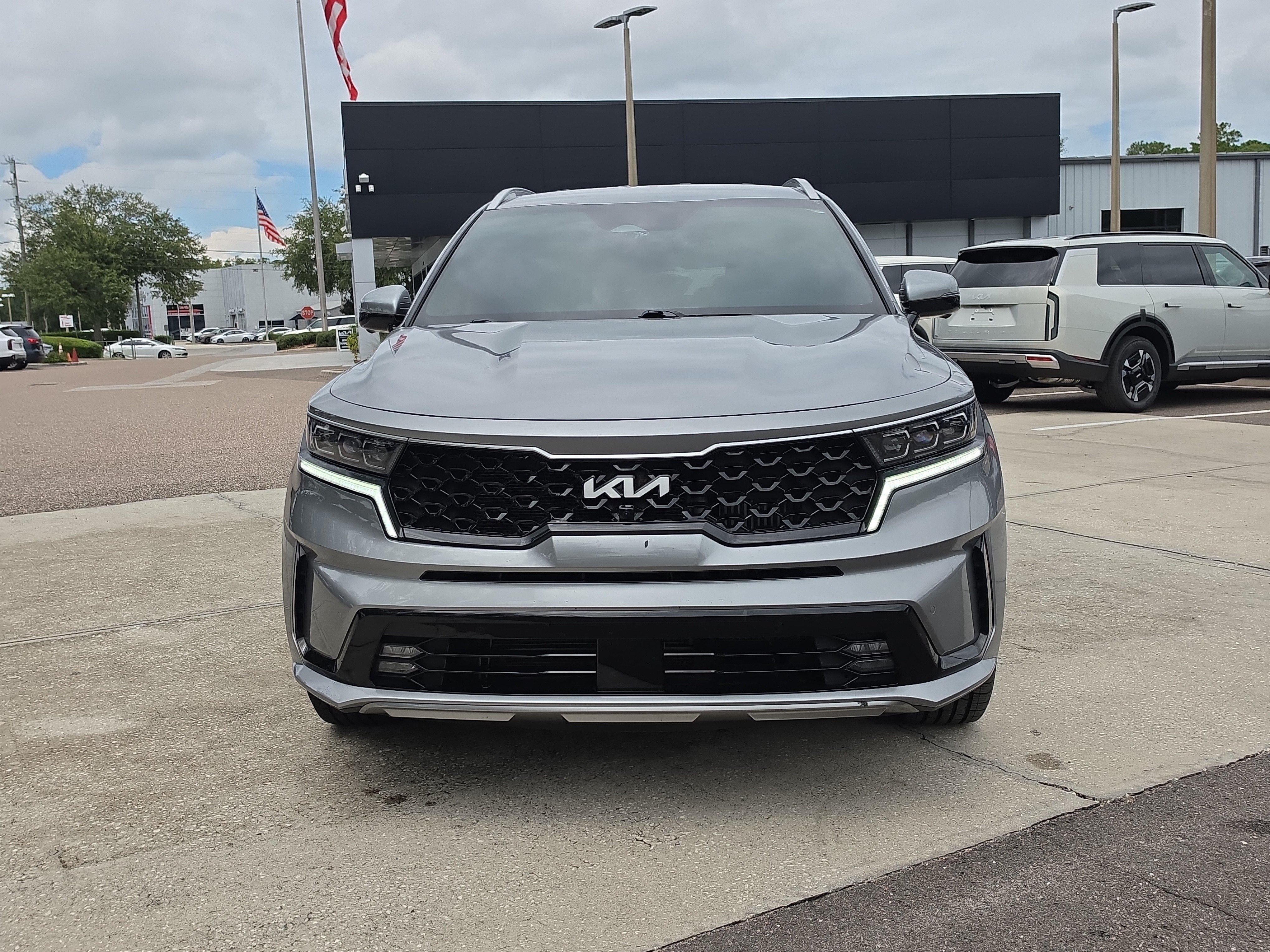 Certified 2022 Kia Sorento SX Prestige AWD/4WD image 3