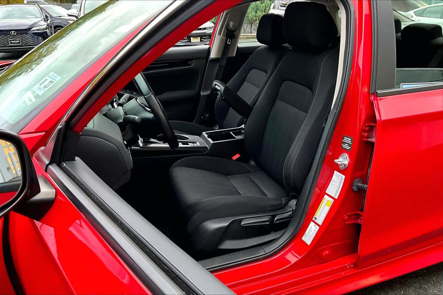Used 2022 Honda Civic EX image 21