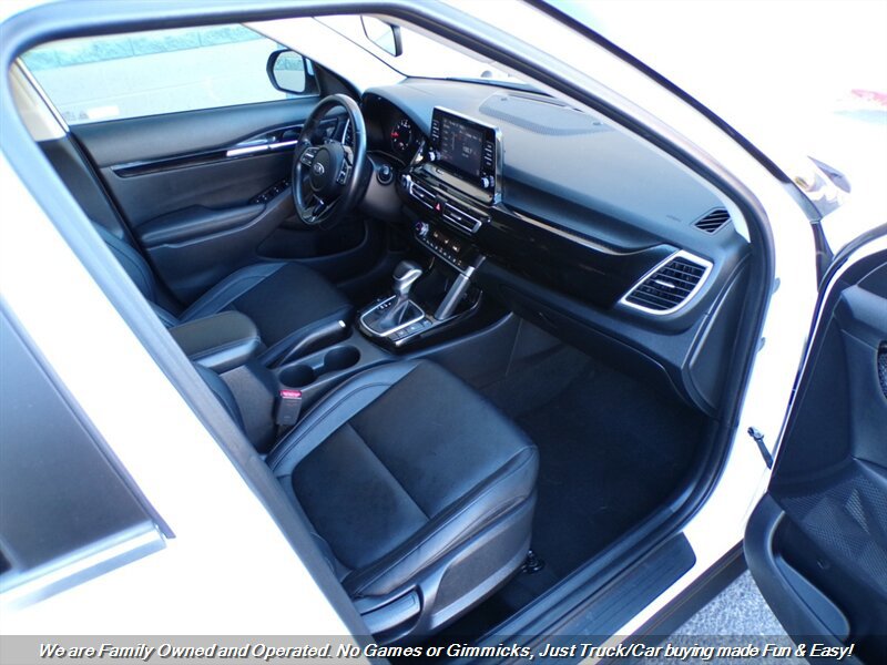 Used 2021 Kia Seltos EX AWD/4WD image 29