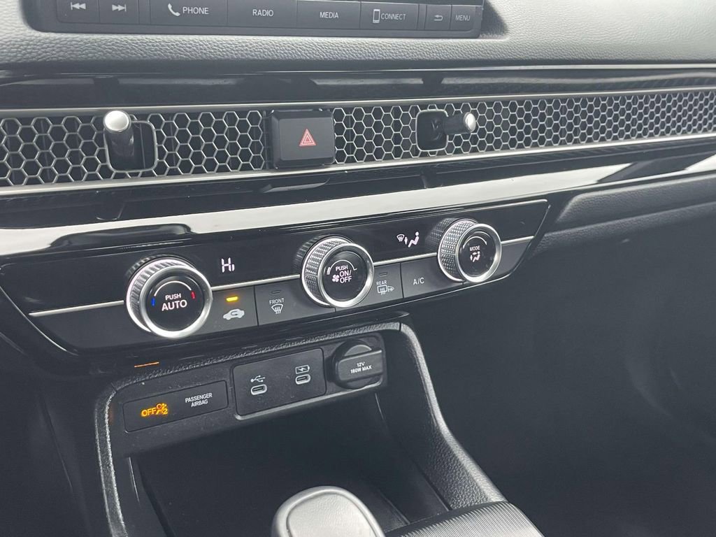 Used 2025 Honda Civic Sport image 27
