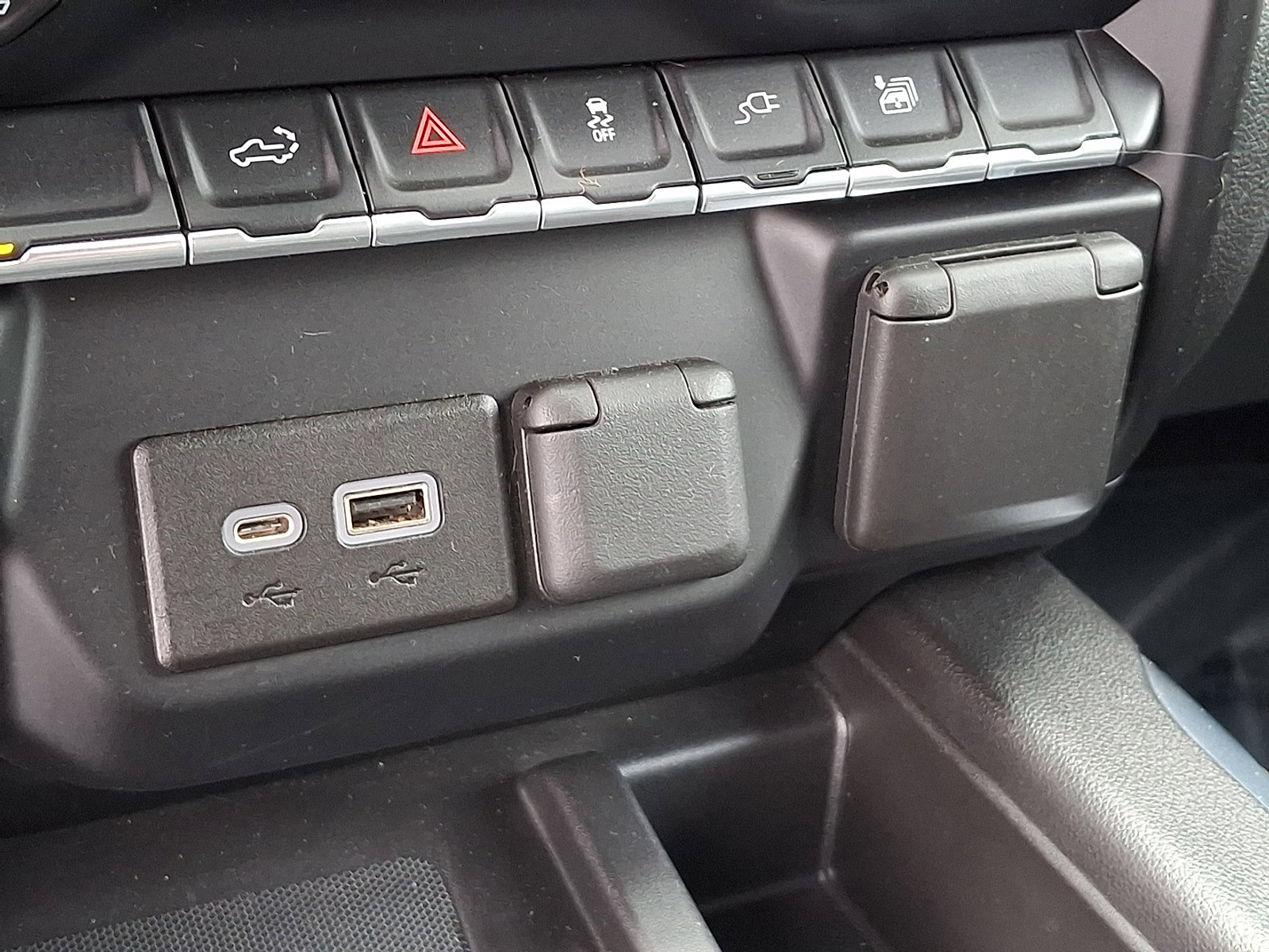 Certified 2022 Chevrolet Silverado 1500 High Country image 25