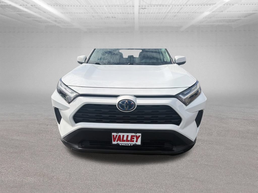 Used 2023 Toyota RAV4 XLE AWD/4WD image 13