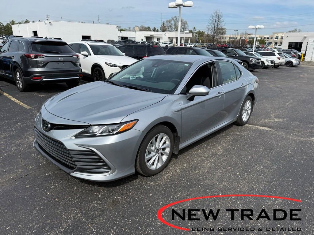 Used 2024 Toyota Camry LE FWD image 1