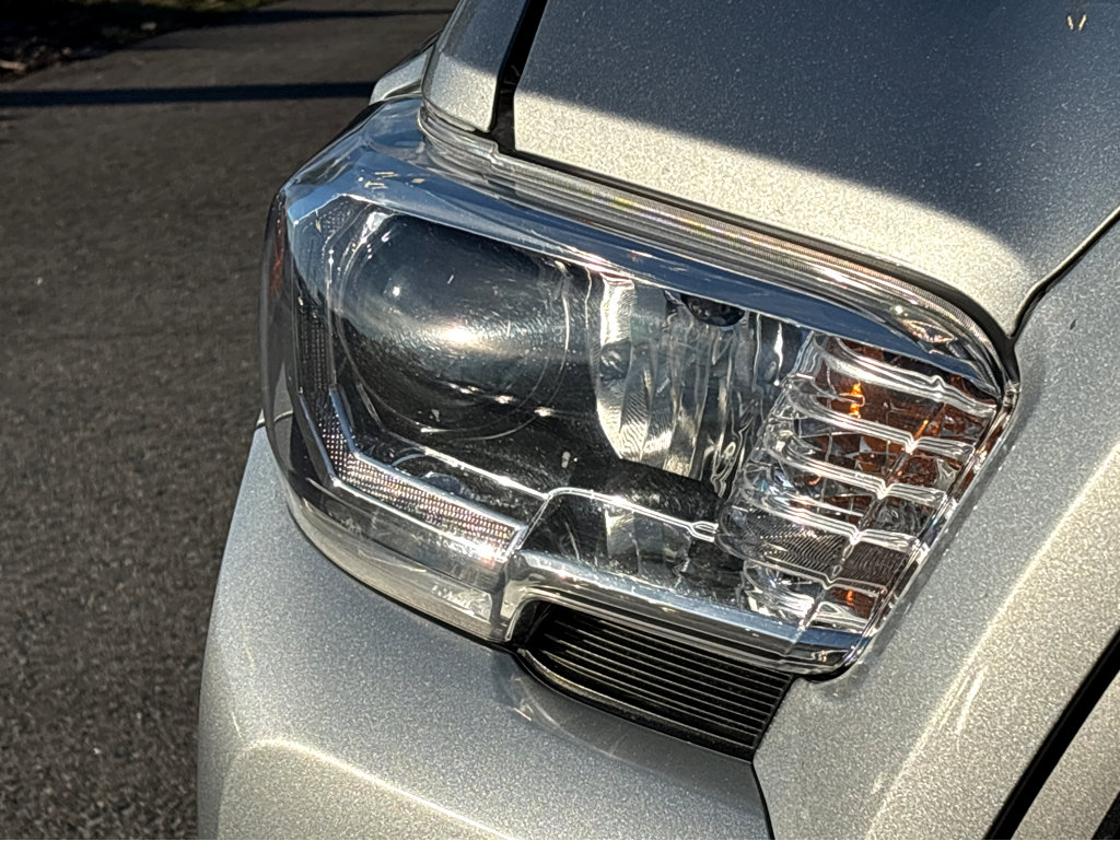 Used 2023 Toyota Tacoma TRD Off-Road image 20