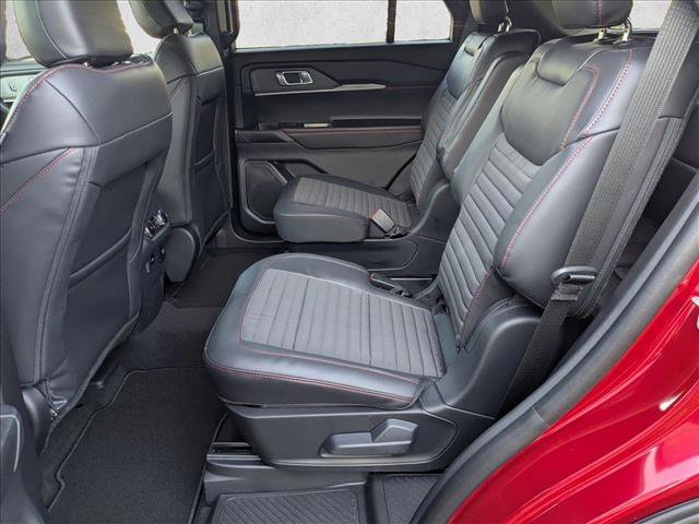 New 2026 Ford Explorer ST-Line w/ ST-Line Street Pack image 14