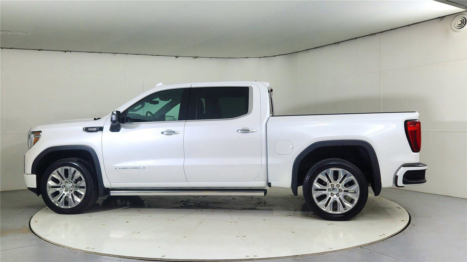 Used 2020 GMC Sierra 1500 Denali w/ Denali Ultimate Package image 4