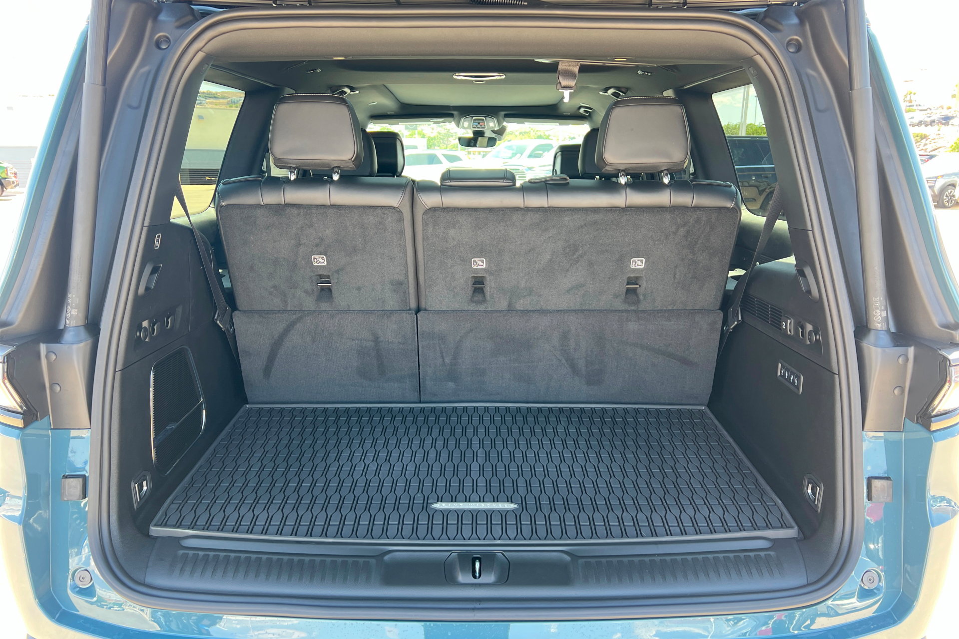 New 2026 Jeep Grand Wagoneer 4WD image 23