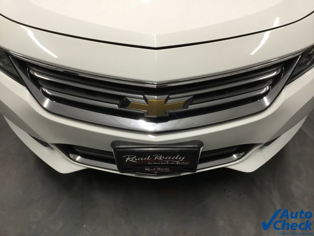Used 2016 Chevrolet Impala LT w/ Convenience Package image 19