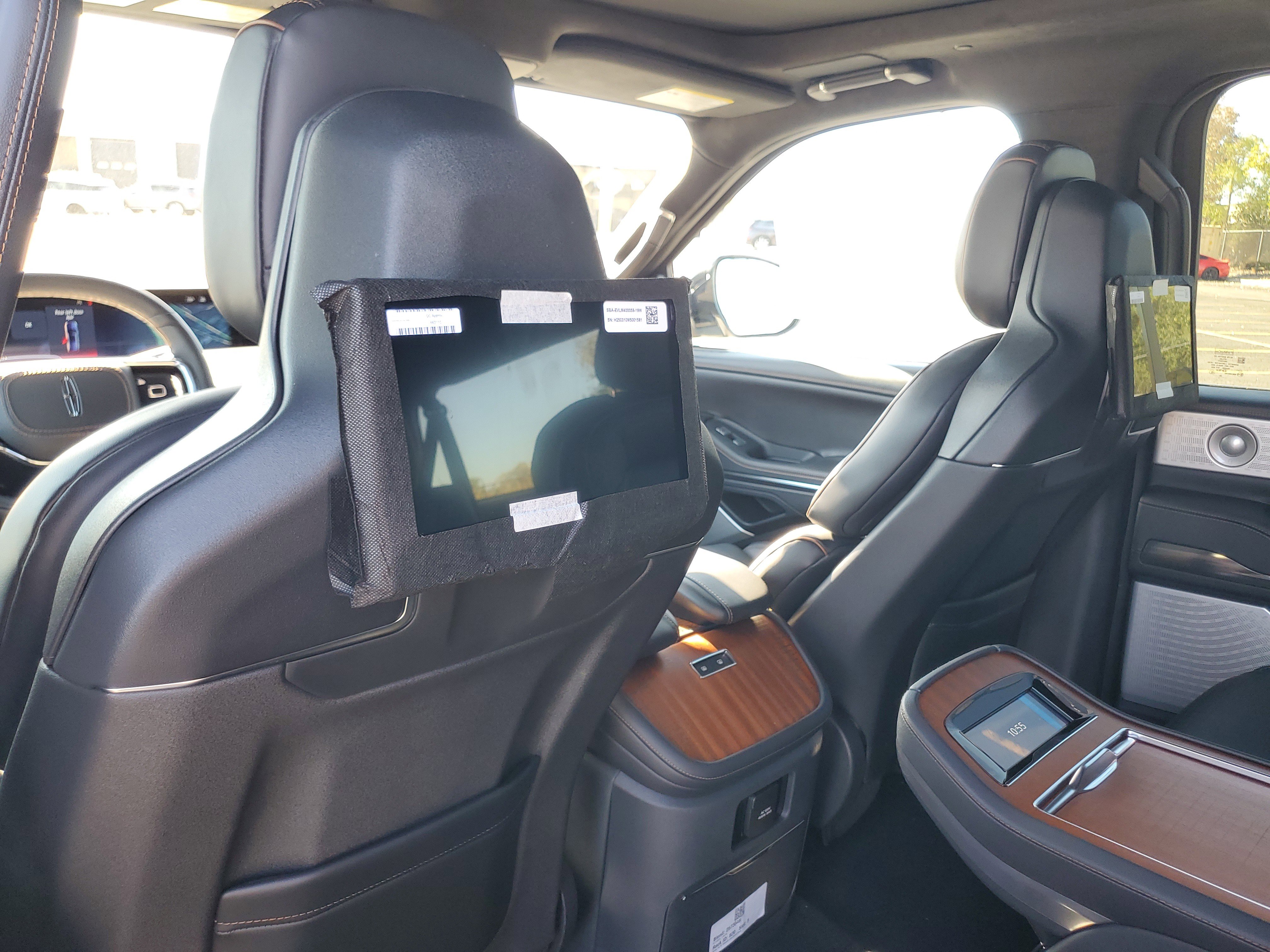 New 2025 Lincoln Navigator L Black Label image 28