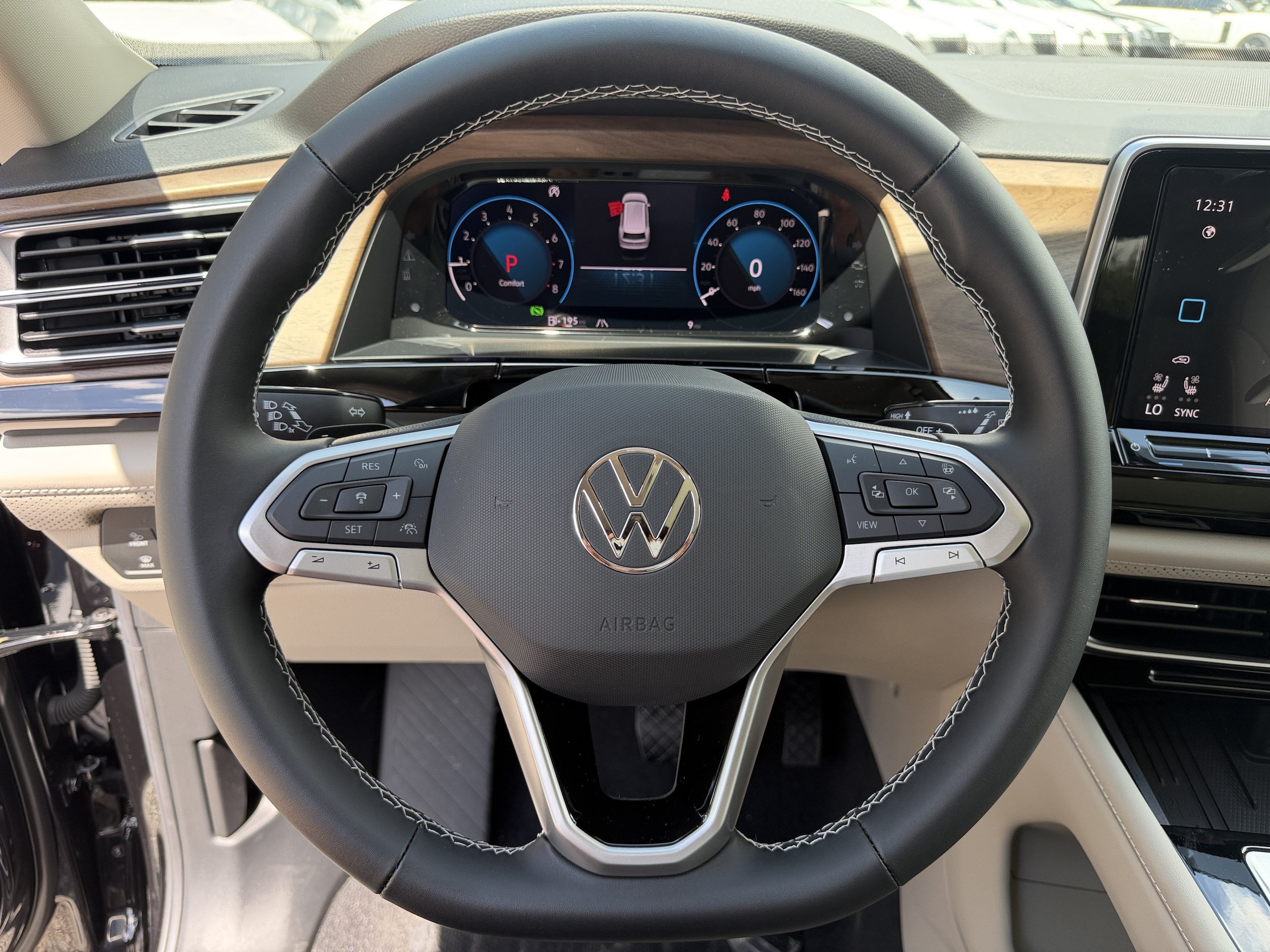New 2026 Volkswagen Atlas SE FWD image 34