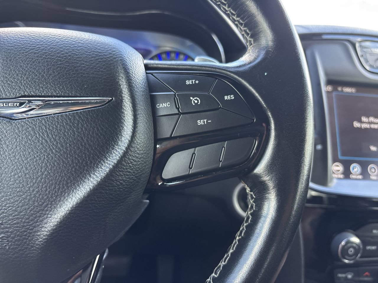 Used 2022 Chrysler 300 S w/ Comfort Group RWD image 28