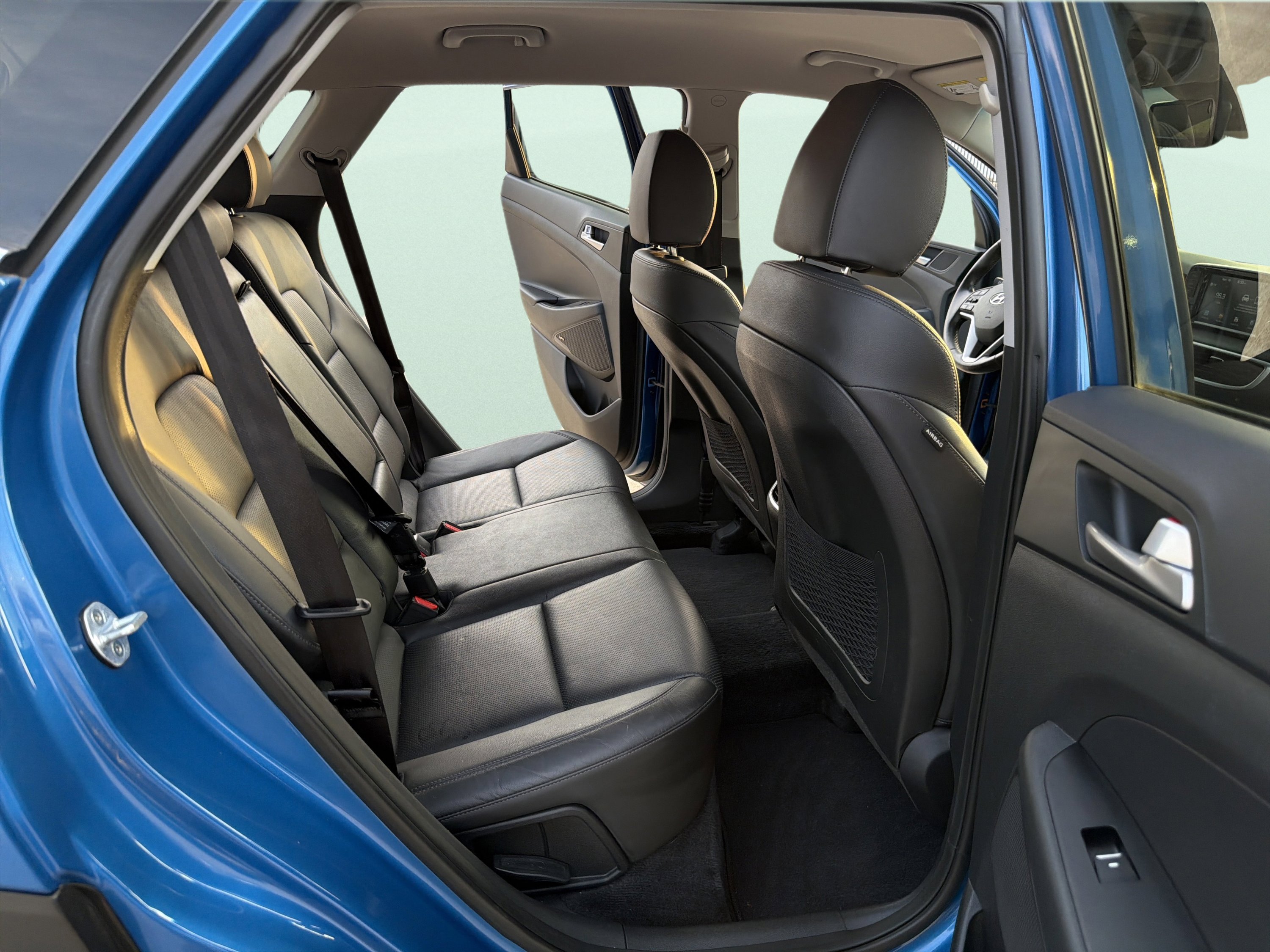 Used 2019 Hyundai Tucson Limited w/ Cargo Package image 34