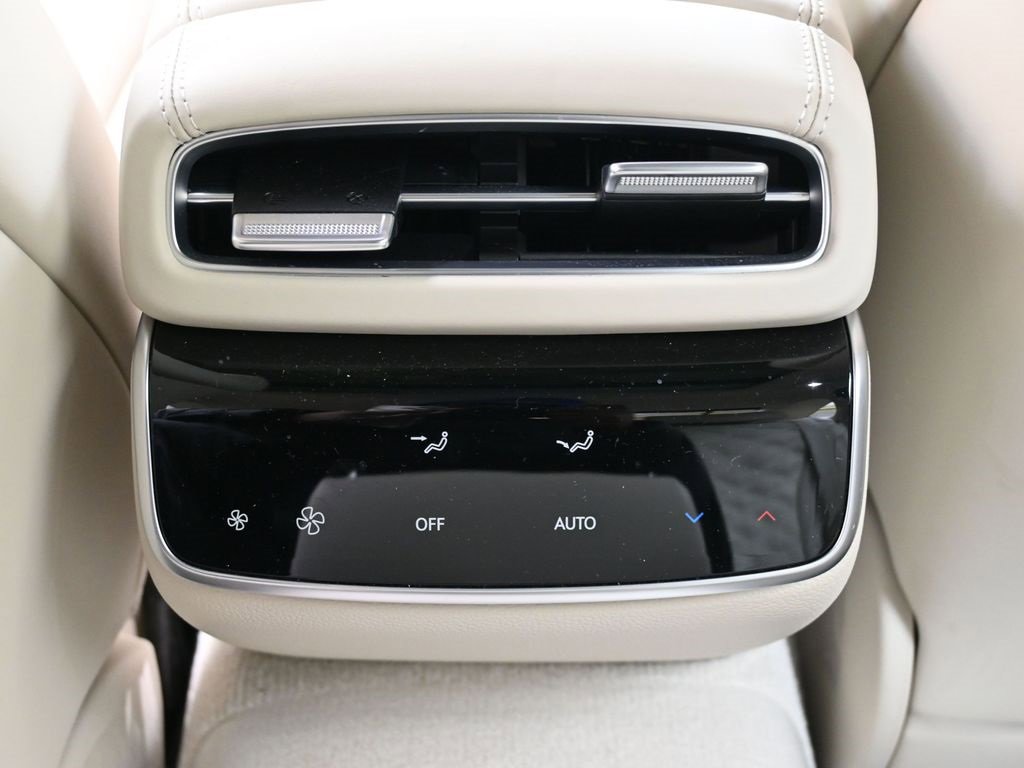 Used 2025 Genesis G80 3.5T Sport Prestige image 20