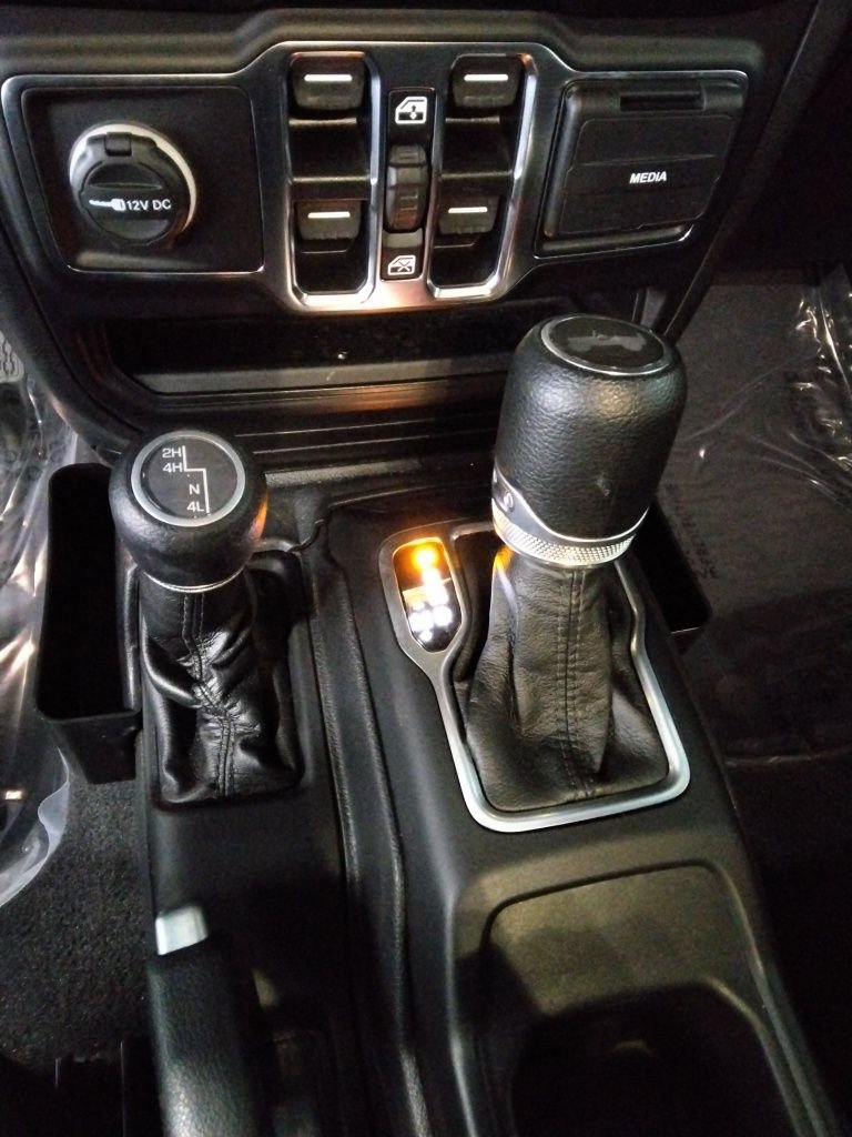 Used 2021 Jeep Wrangler Unlimited Sport image 20