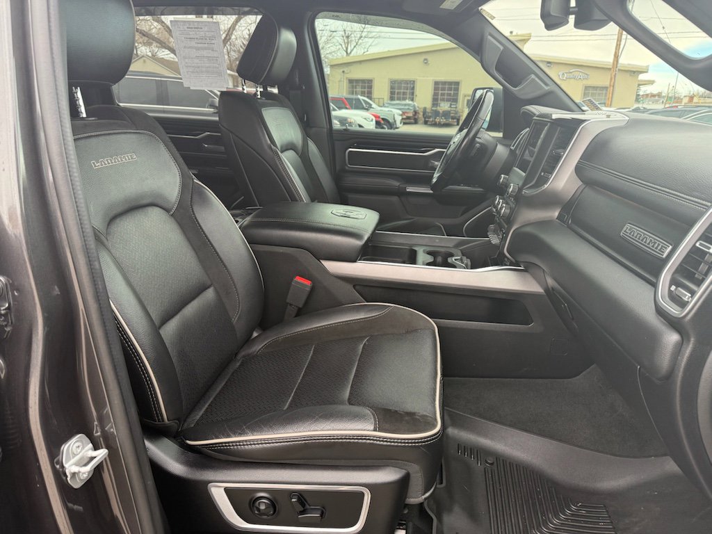 Used 2020 RAM 1500 Laramie w/ Sport Appearance Package image 20