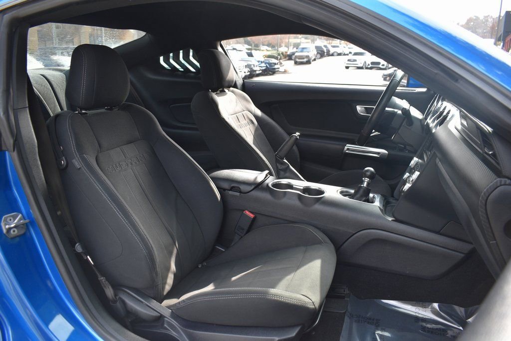 Used 2019 Ford Mustang Coupe image 30