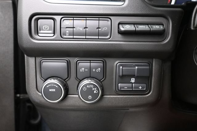Used 2021 Chevrolet Tahoe Premier w/ Premium Package RWD image 28
