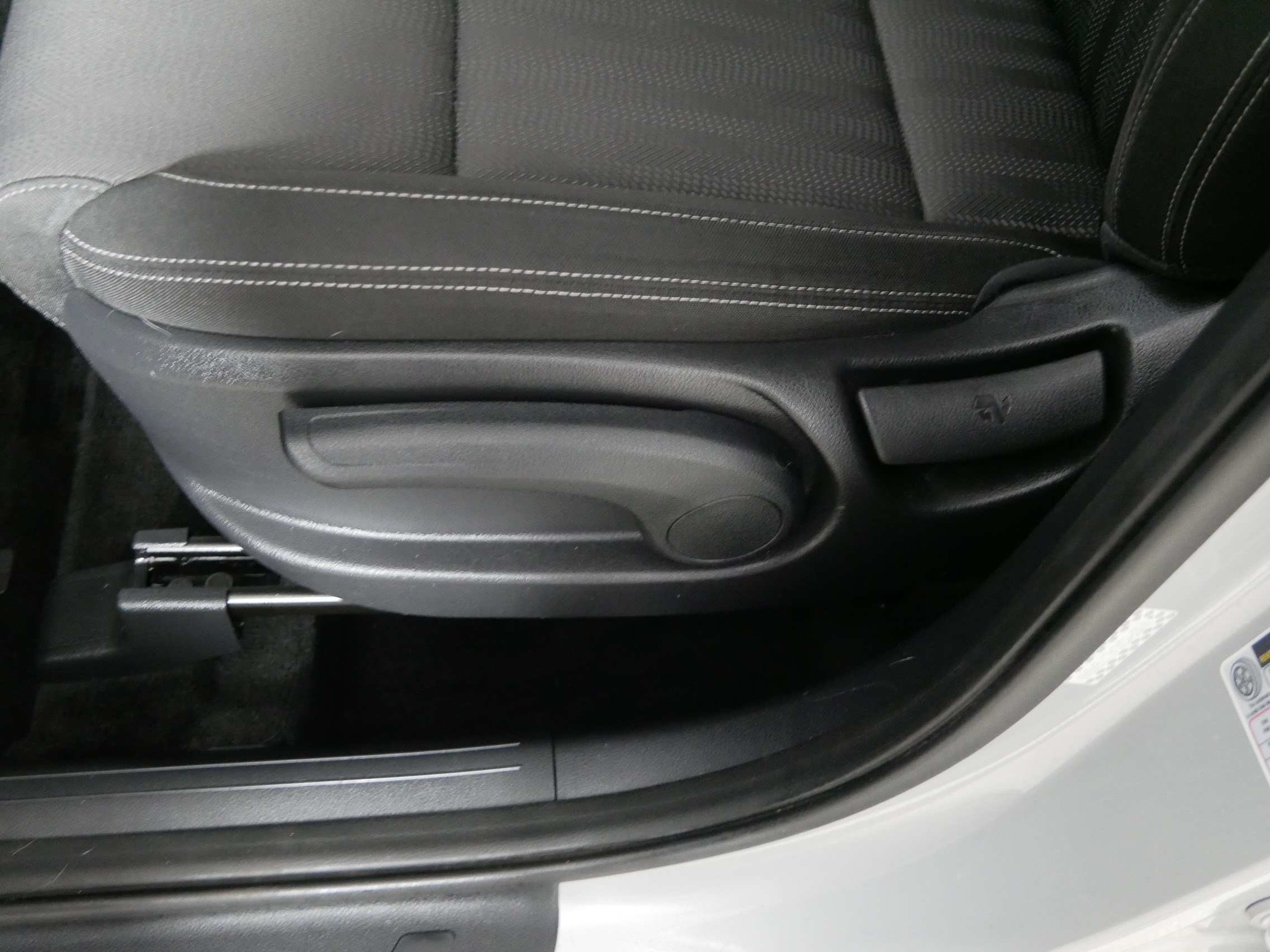Used 2020 Kia Sportage LX FWD image 20