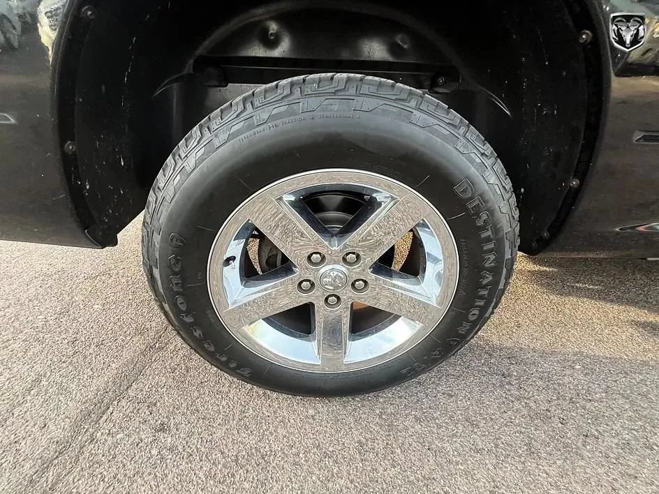 Used 2011 RAM 1500 ST w/ ST Popular Equipment Group AWD/4WD image 16