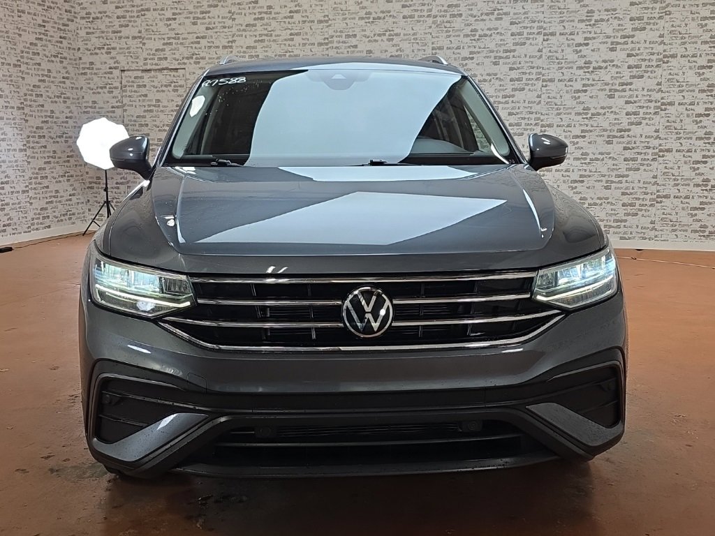 Used 2023 Volkswagen Tiguan SE image 4