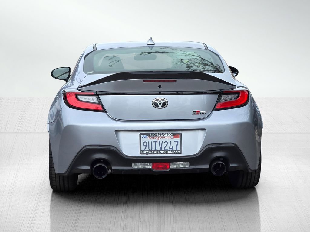 Used 2024 Toyota GR86 Premium image 5