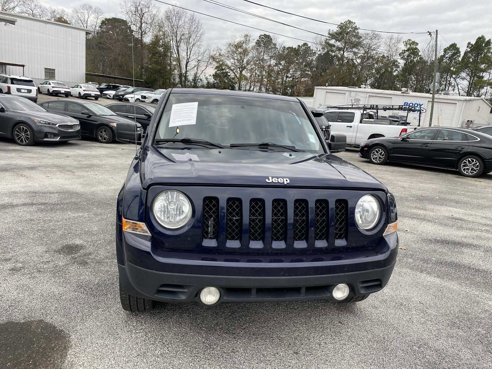 Used 2013 Jeep Patriot Latitude image 3