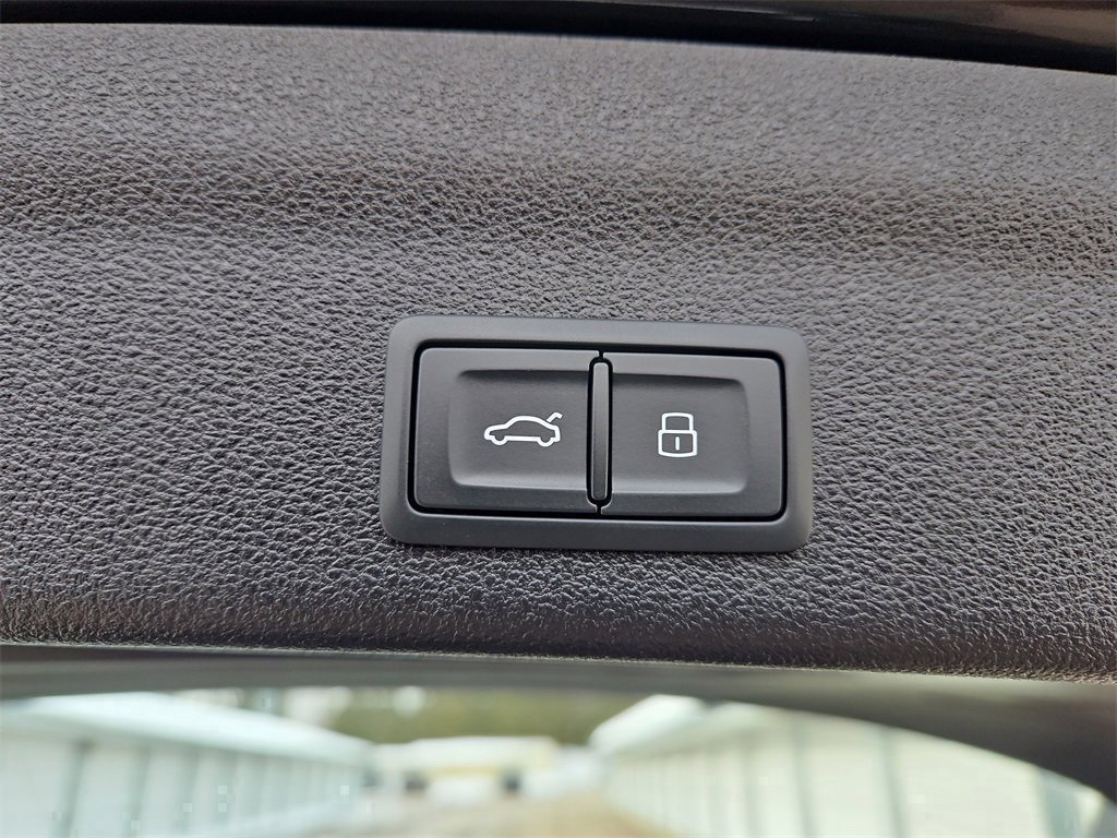 Used 2024 Audi RS 6 performance image 26