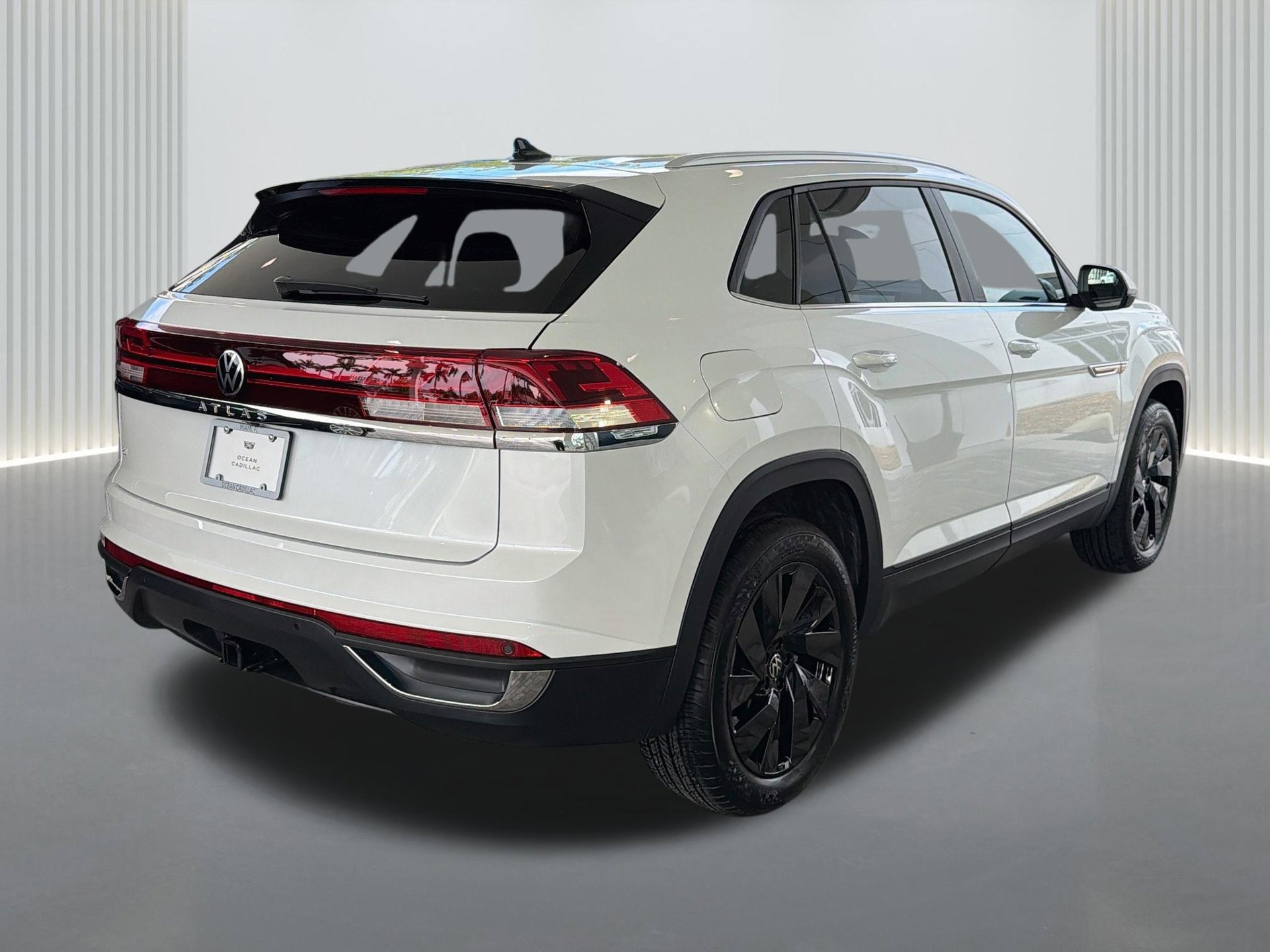 Used 2026 Volkswagen Atlas Cross Sport SE FWD image 5
