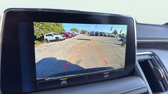 Used 2024 Chevrolet Suburban LT image 18