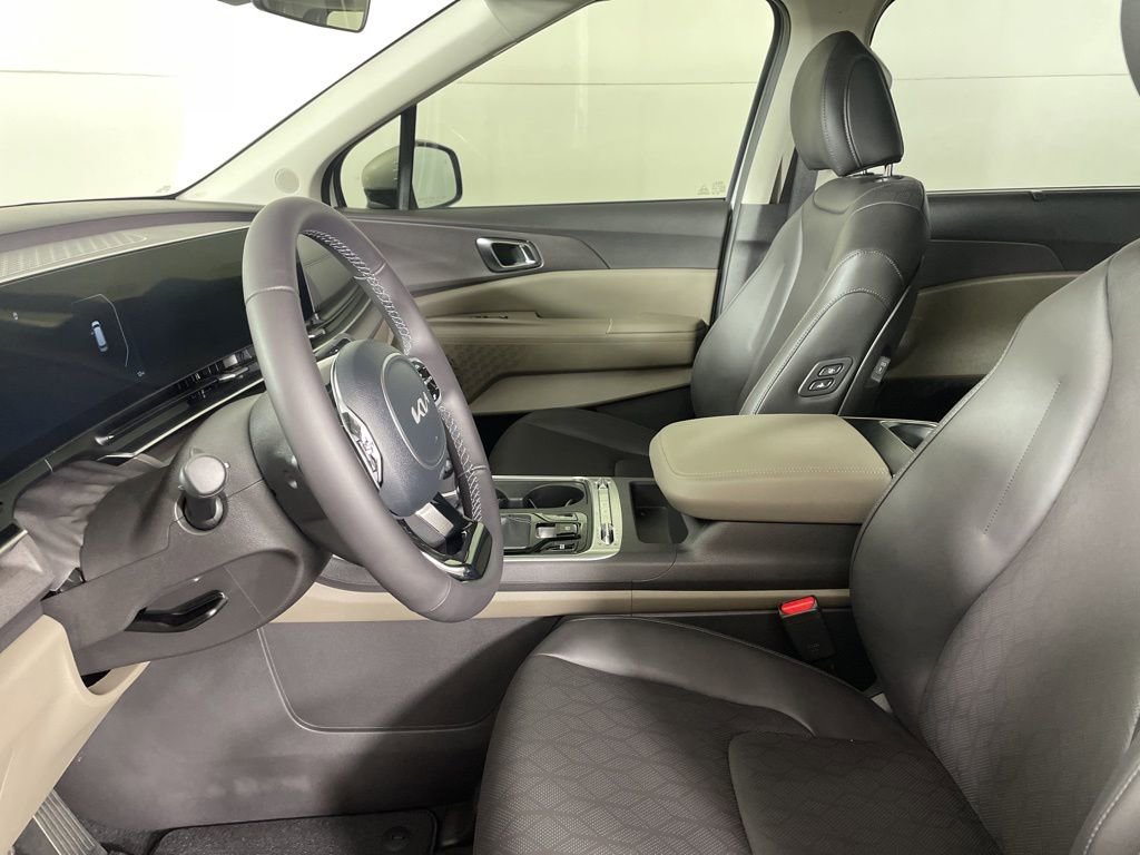 New 2026 Kia Carnival SX image 21