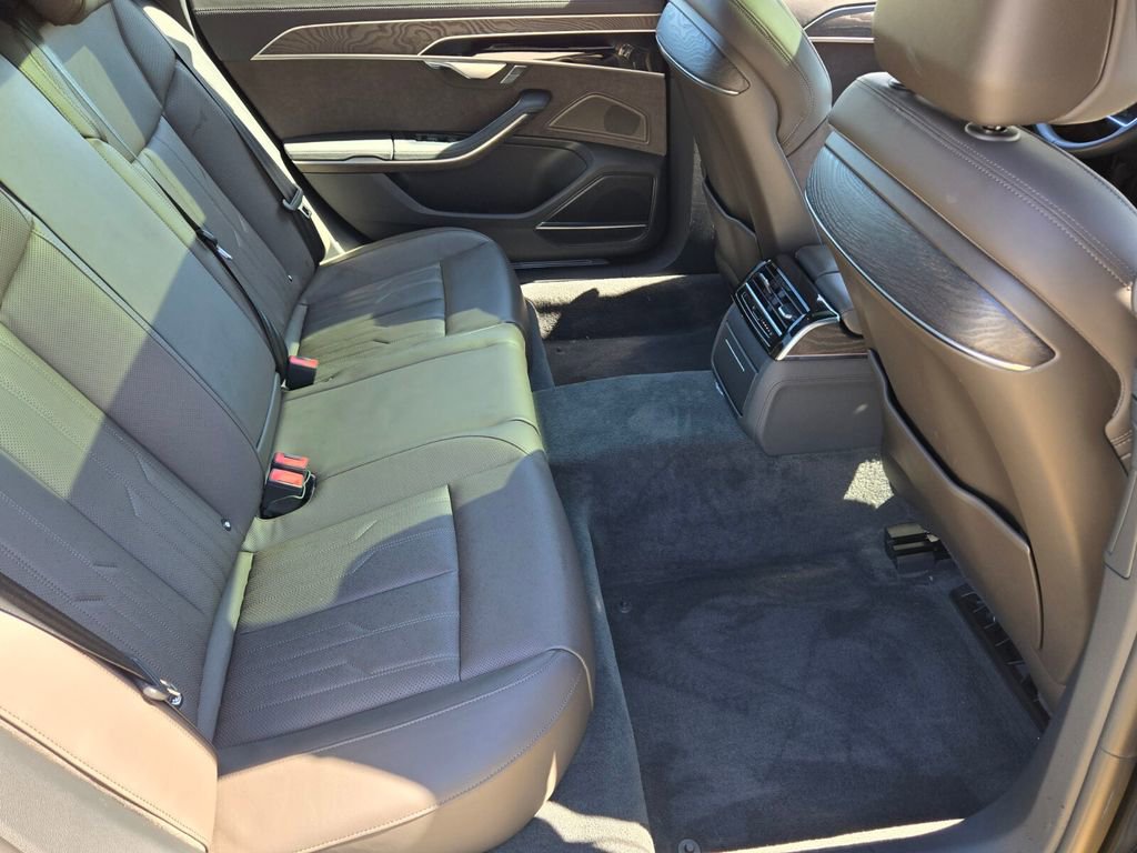 Used 2023 Audi A8 L 3.0T w/ Comfort Plus Package AWD/4WD image 17