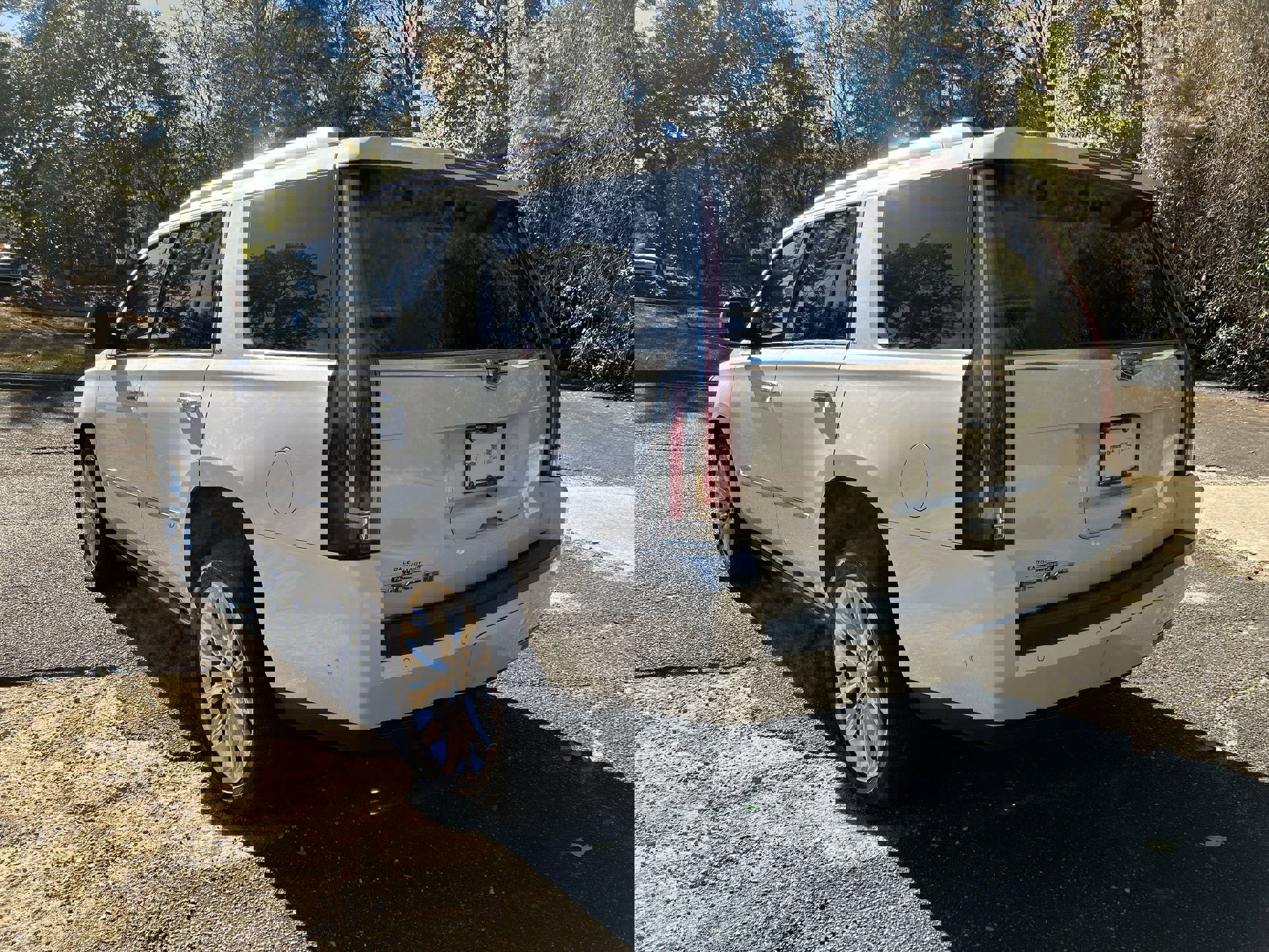 Used 2017 Cadillac Escalade Premium Luxury image 5