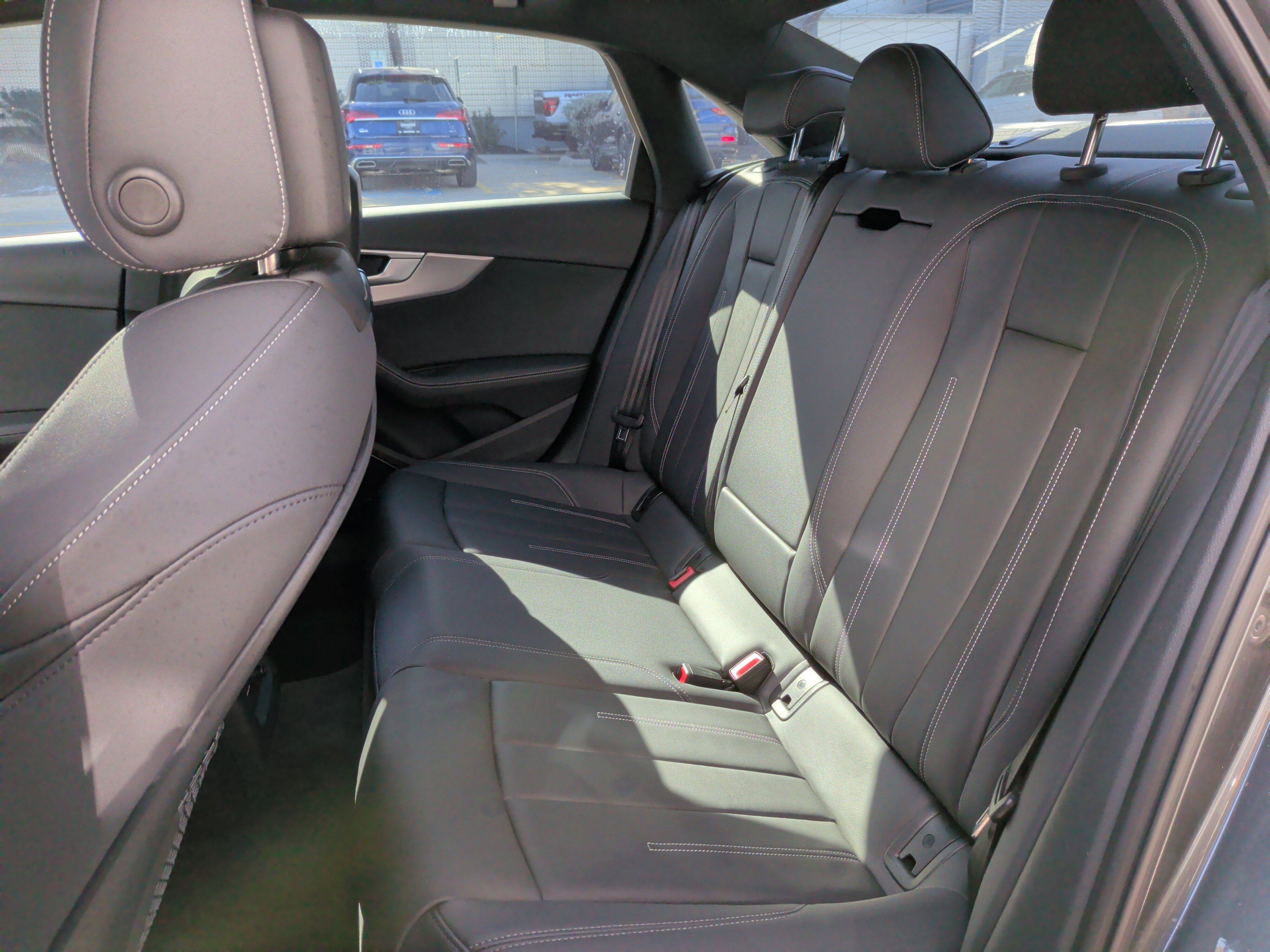 Used 2023 Audi A4 2.0T Premium Plus w/ Premium Plus Package image 32