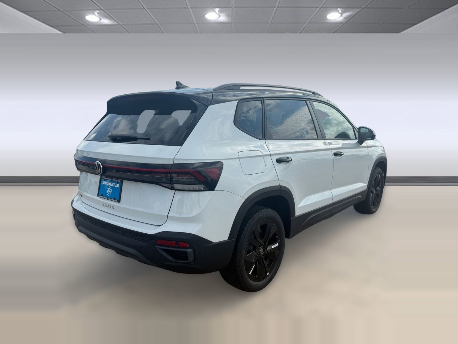 New 2026 Volkswagen Taos SE image 8