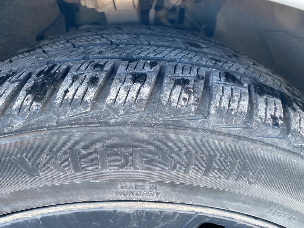 Used 2020 Tesla Model 3 Long Range image 9