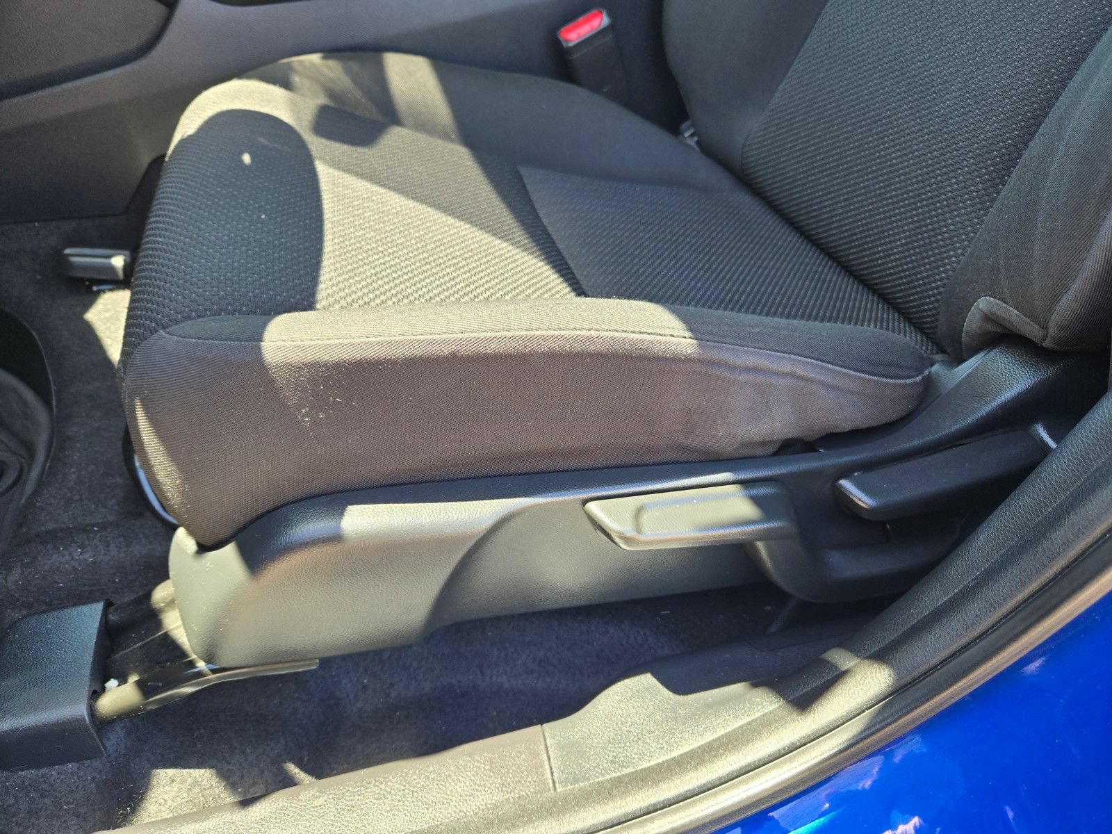 Used 2018 Honda HR-V EX image 19